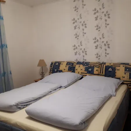 Apartment Haustierfreundliche Mit Garten *