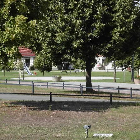 Haustierfreundliche Mit Garten *